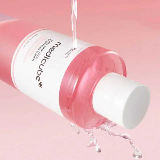بافت تونر تسکین‌ دهنده و آبرسان PDRN Pink Cica مدیکوب Medicube