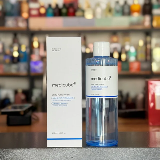 تونر کنترل منافذ و لایه‌بردار زِرو پور مدیکوب Medicube