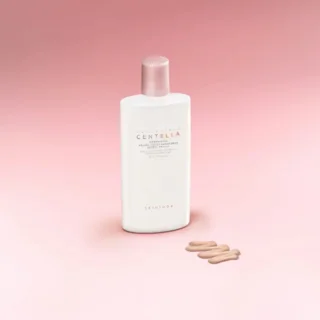بافت ضد آفتاب مخملی و مات کننده منافذ سنتلا ماداگاسکار SKIN1004